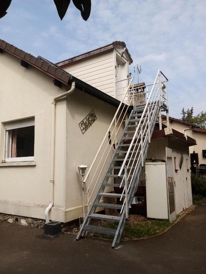 Petit Appartement 30M2, 3 Lits, 3 A 4 Pers Neuilly  ภายนอก รูปภาพ