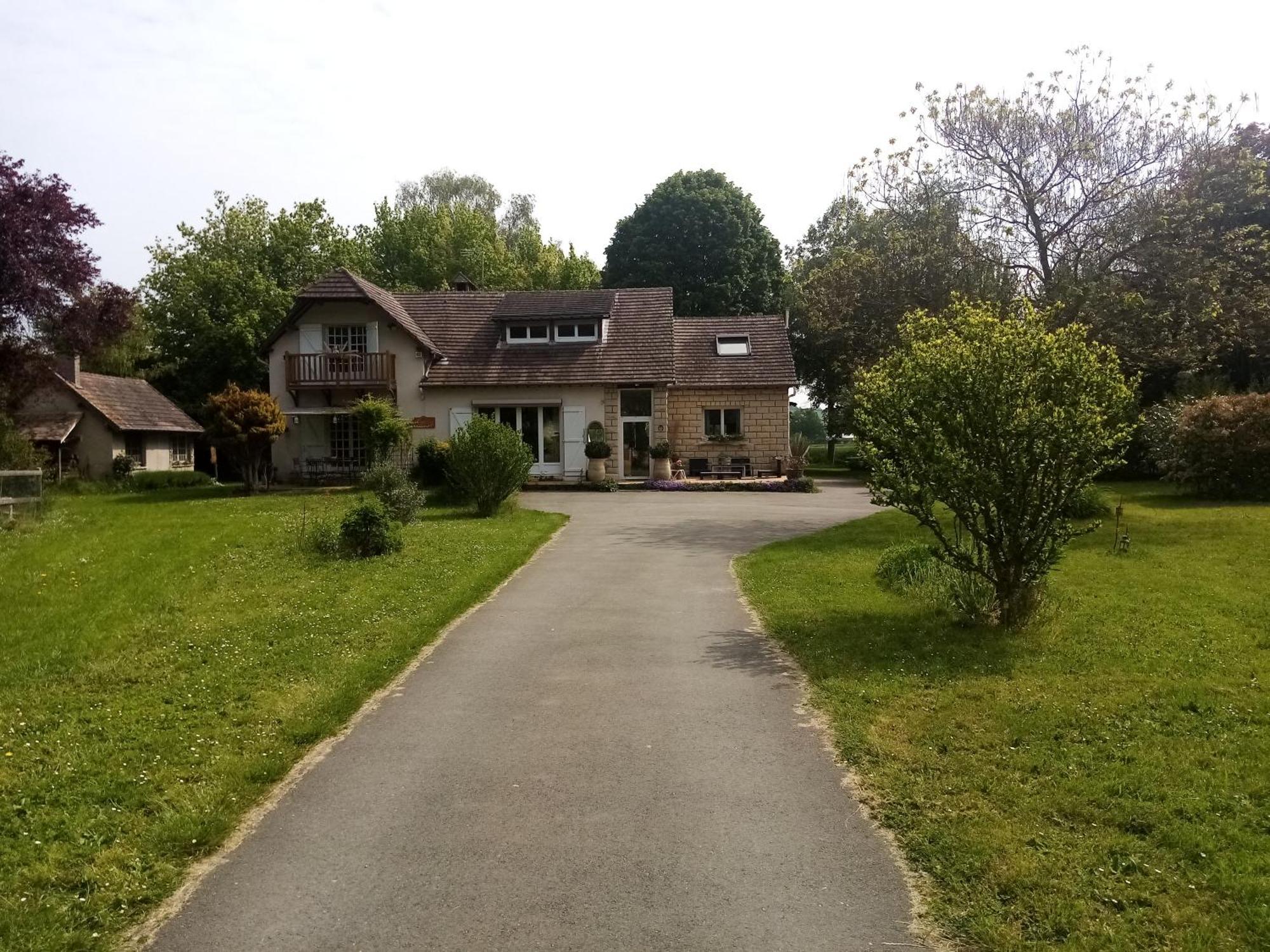 Petit Appartement 30M2, 3 Lits, 3 A 4 Pers Neuilly  ภายนอก รูปภาพ