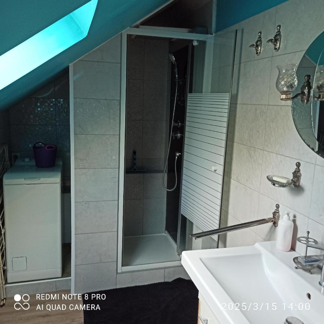 Petit Appartement 30M2, 3 Lits, 3 A 4 Pers Neuilly  ภายนอก รูปภาพ